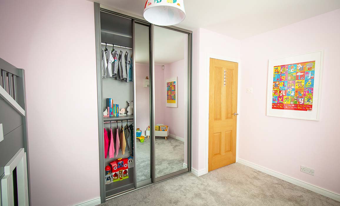 sliding wardrobe details