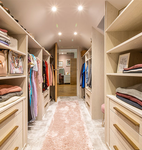walk in wardrobe