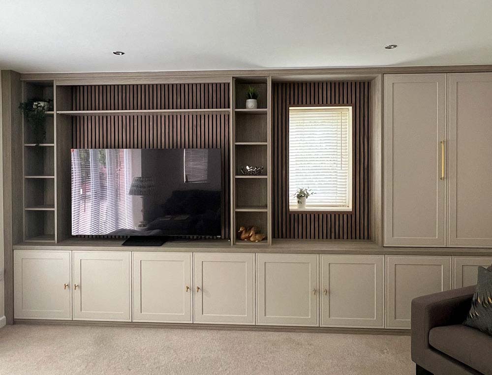 media wall with bifold doors and hinge units